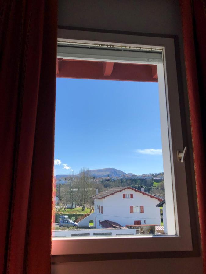Hotel Ursula Cambo-les-Bains Kültér fotó