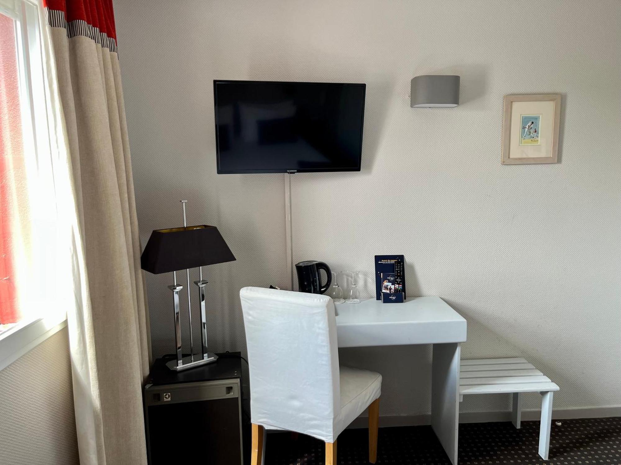 Hotel Ursula Cambo-les-Bains Kültér fotó