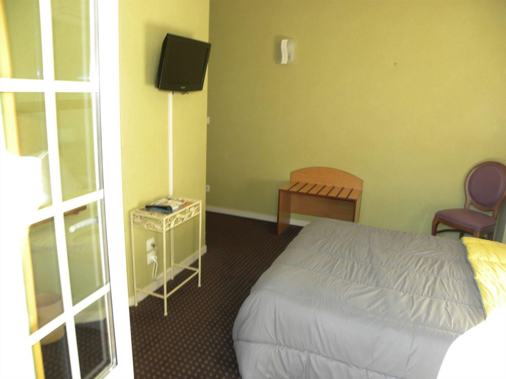 Hotel Ursula Cambo-les-Bains Kültér fotó